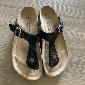 Josef Seibel Black Patent Thong Sandals size 36